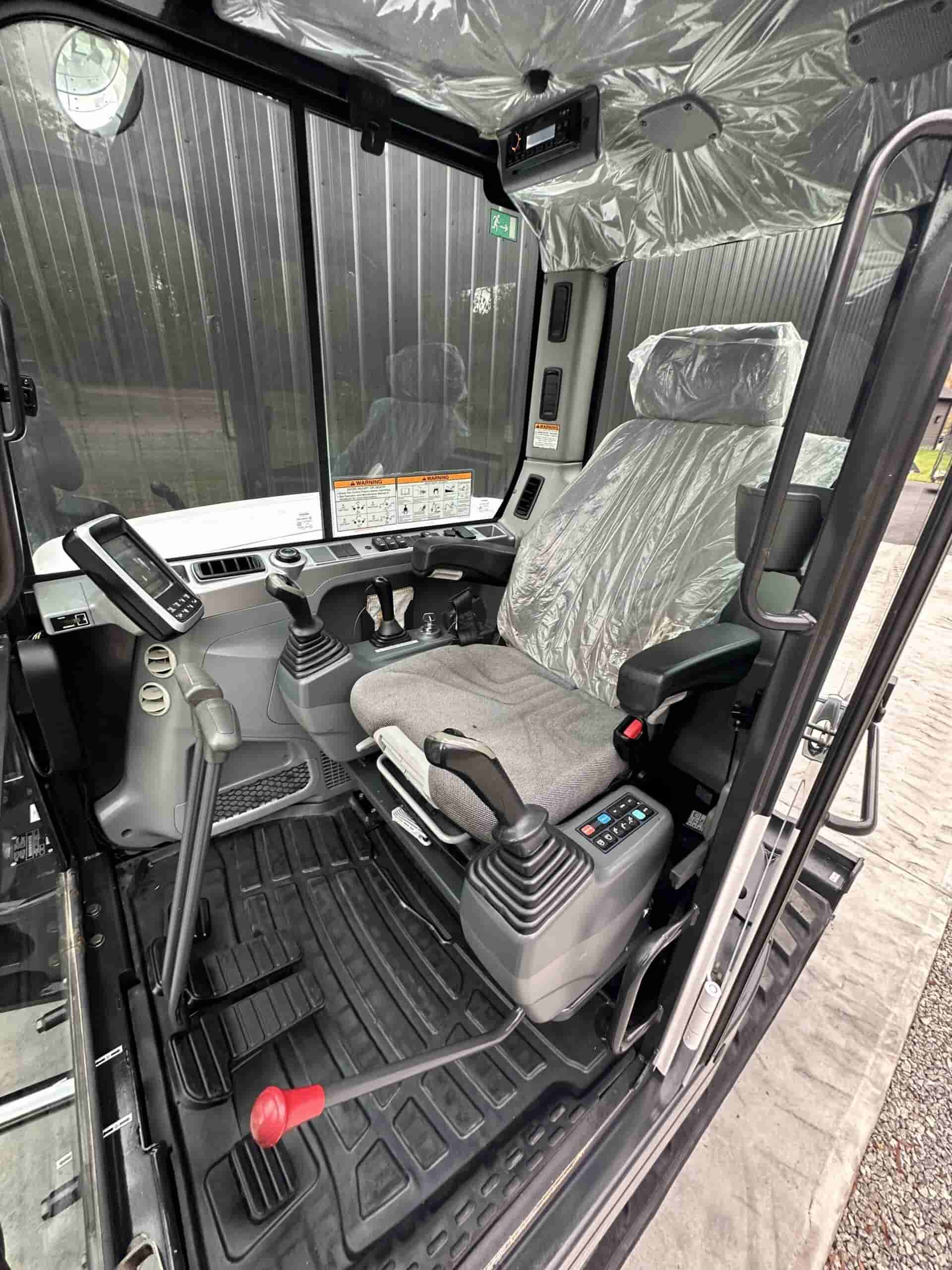 2017 BOBCAT E85
